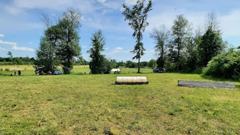 Écurie DCGB — Mirabel, Laurentides